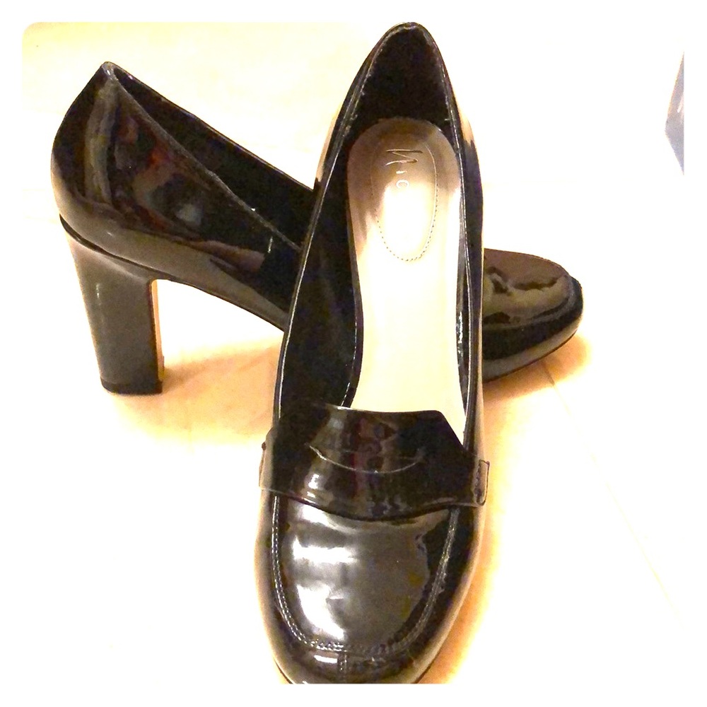 Patent leather shoes.  Comfortable chunky heel.